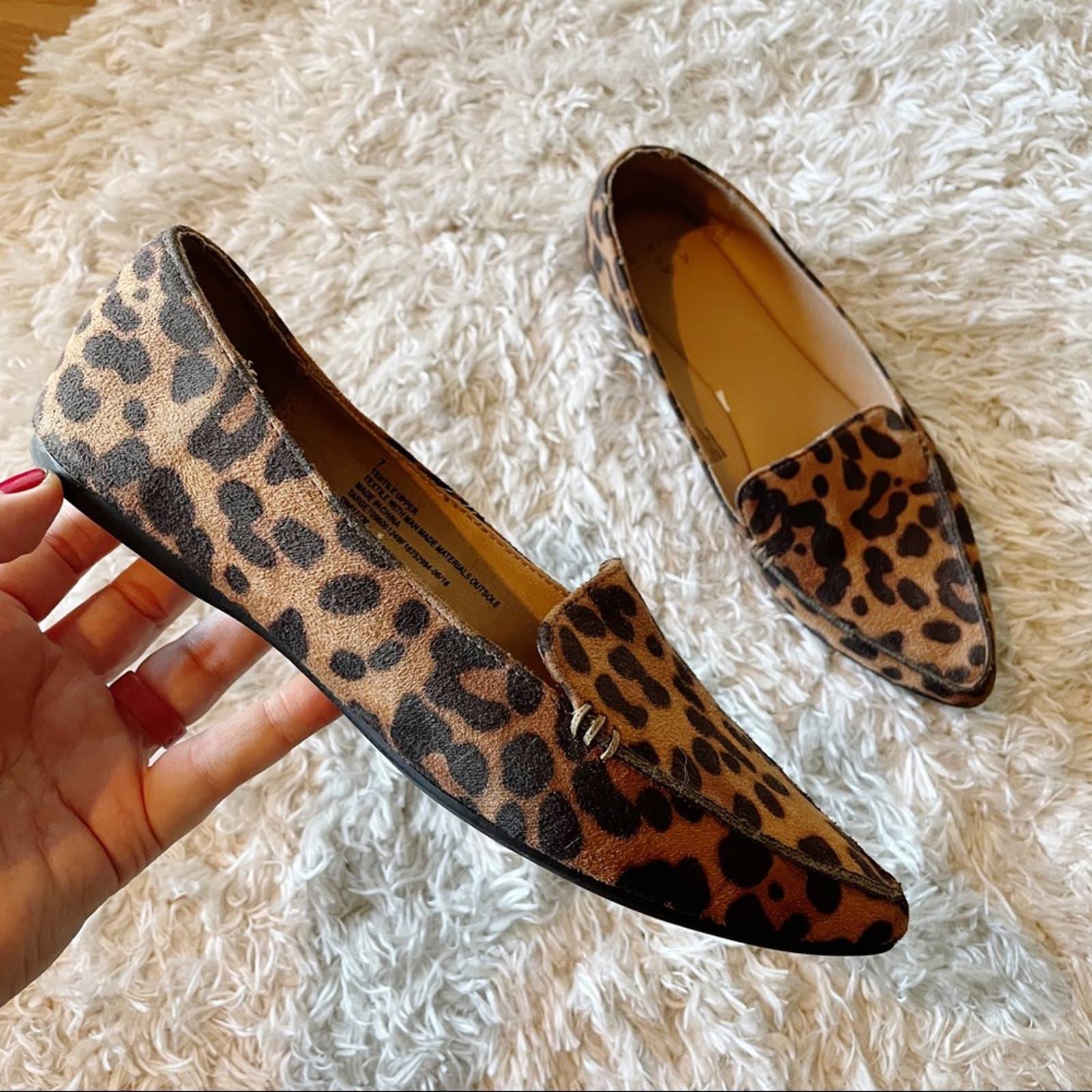 A New Day 10 Leopard Faux Suede Flats Slip On Shoes NWT